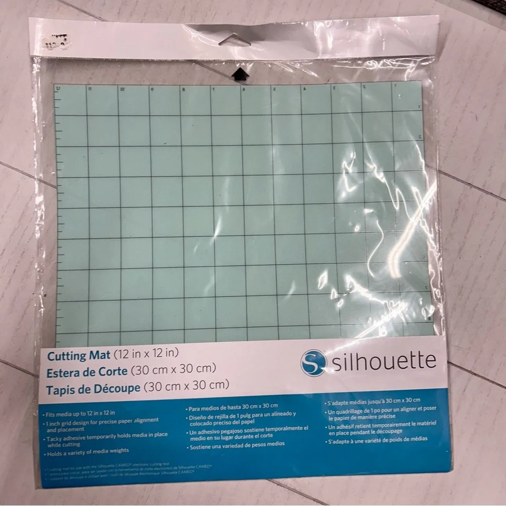 Silhouette Cameo Accessories, cutting‎ mat, blade, scrapers new NWT